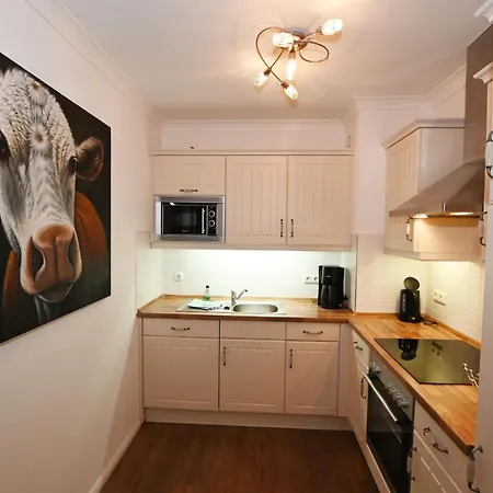 Bernstein Mare Luxor 03 Lägenhet